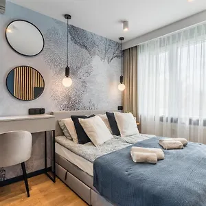Apartament Golden Seaside By Aparo - Plaza 200m, 2 Lazienki, 2 Sypialnie Oraz Salon, 3 Tv, Balkon, Lozeczko, Gdańsk